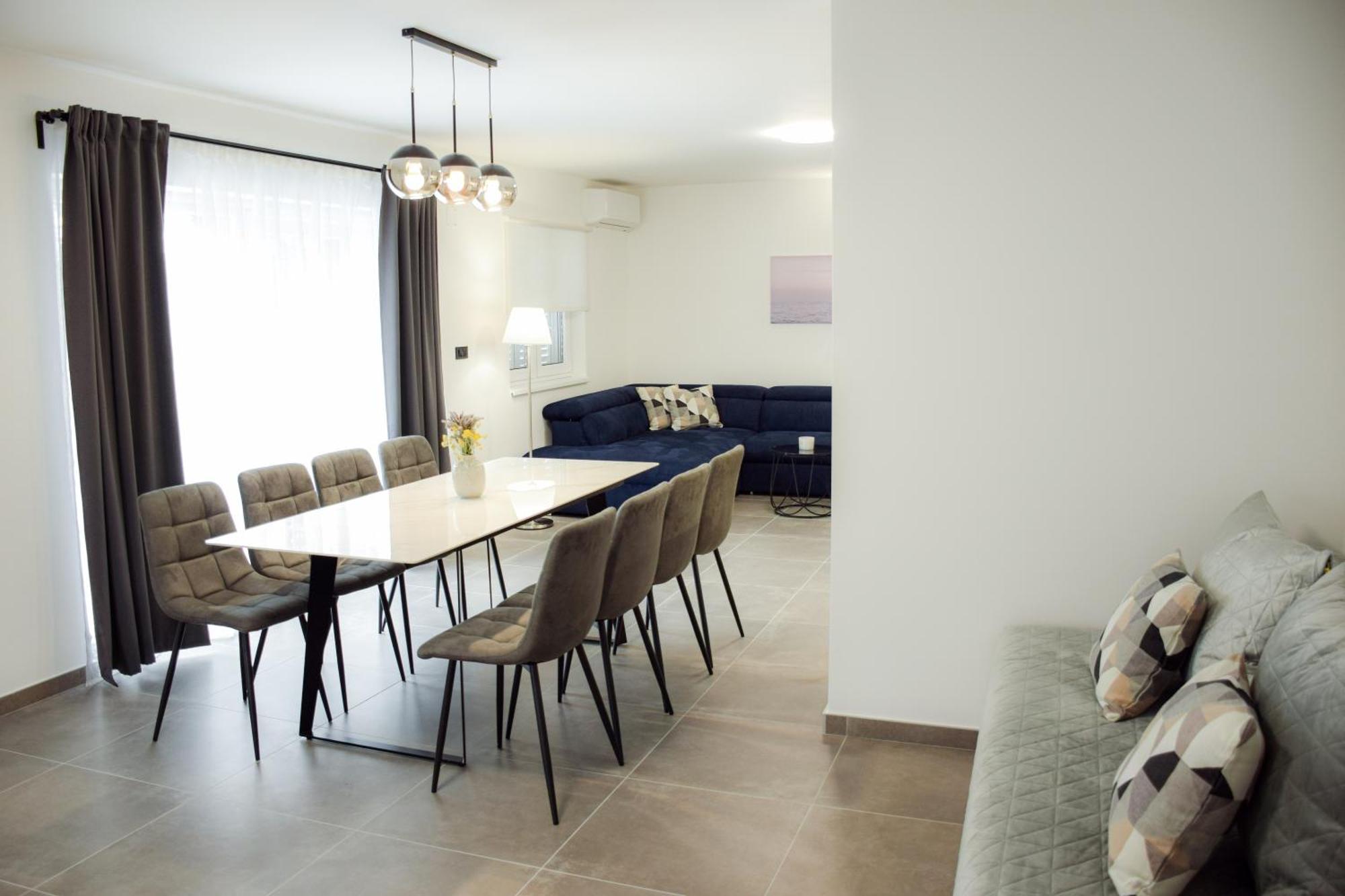 Apartments Petra Рисика Екстериор снимка