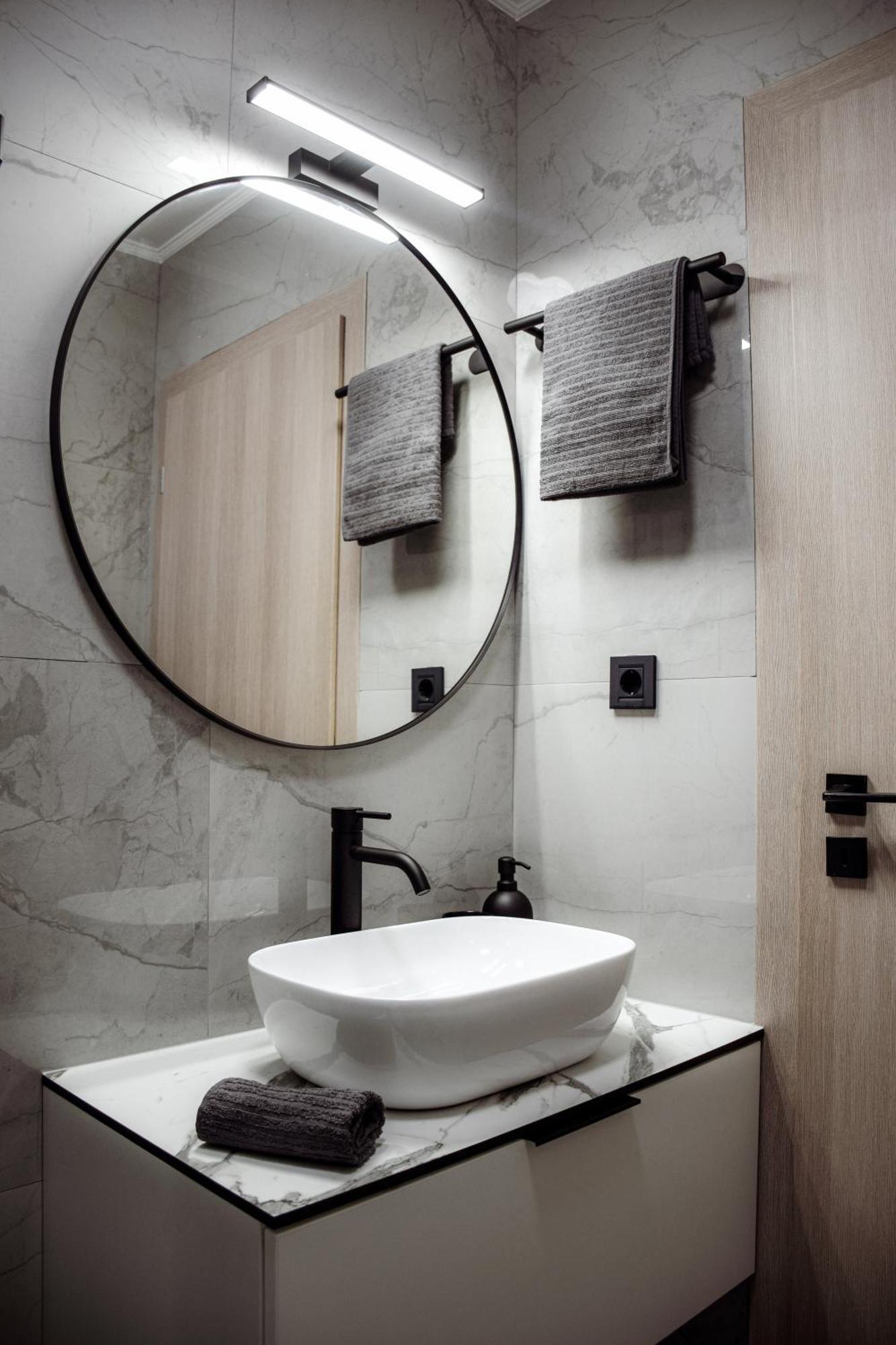Apartments Petra Рисика Екстериор снимка